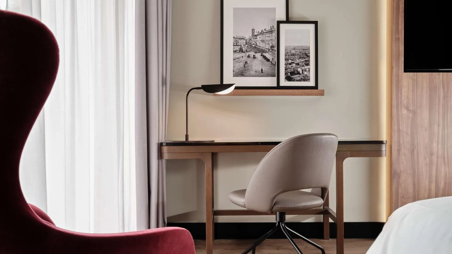 Radisson Collection Hotel, Berlin 5*,