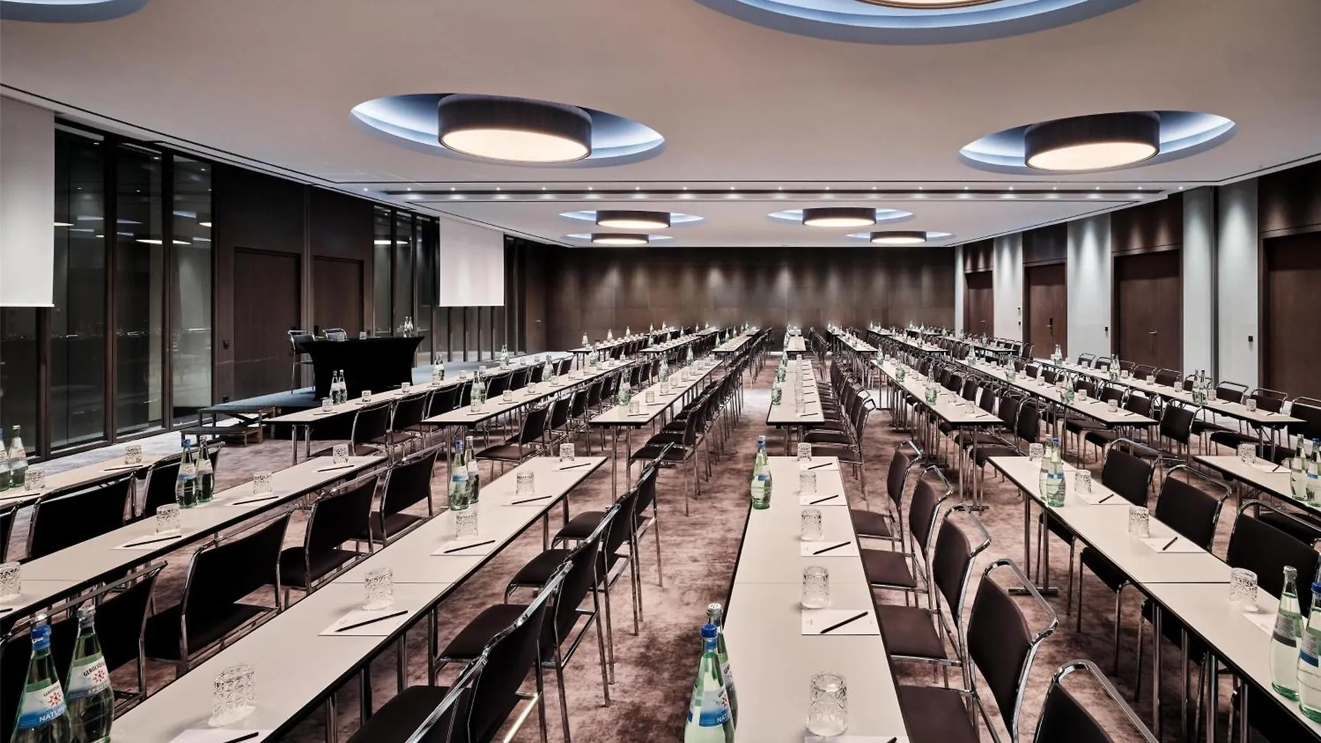 Radisson Collection Hotel, Berlin Hotel